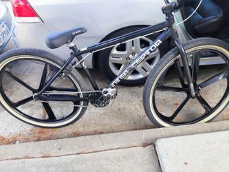 GT "Interceptor" 29" Bmx 300$$$