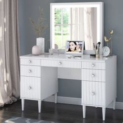 Tresanti Marilyn Vanity with LED Lights