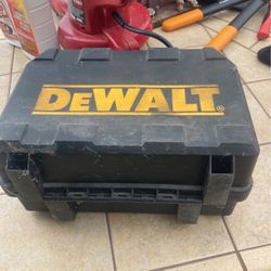 Dewalt Sender
