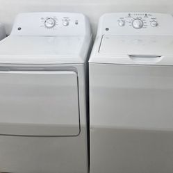 GE Washer & Dryer 
(Works Great)
Delivery Available 
Comes w/ Warranty 

Our Store is Located at:
1260 Highway 85 N
Fayetteville,  GA