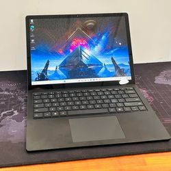 Microsoft Surface Laptop 3 TouchScreen i5-1035G7 8GB 256GB SSD Windows 11