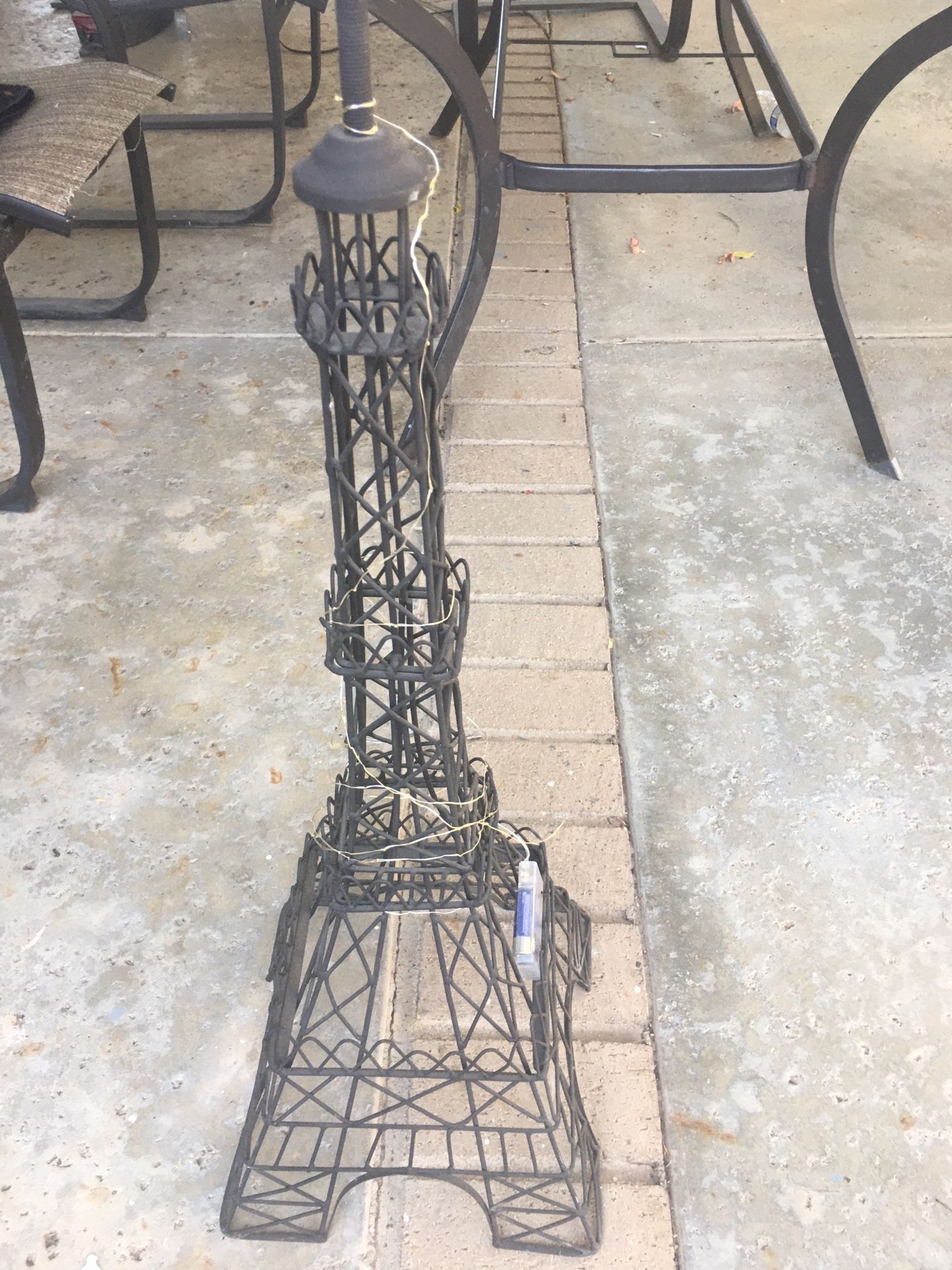 Eiffel Tower Decor