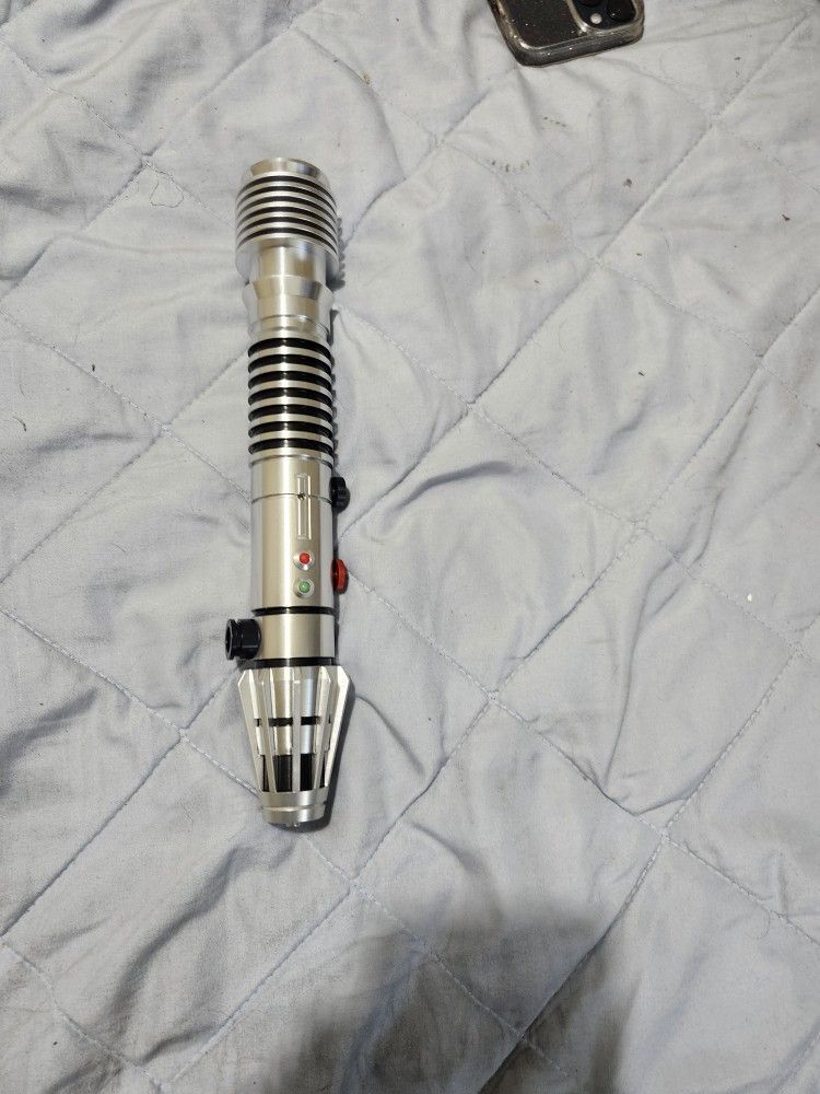 Plo Kloon Proffie Lightsaber