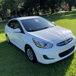 2017 Hyundai Accent