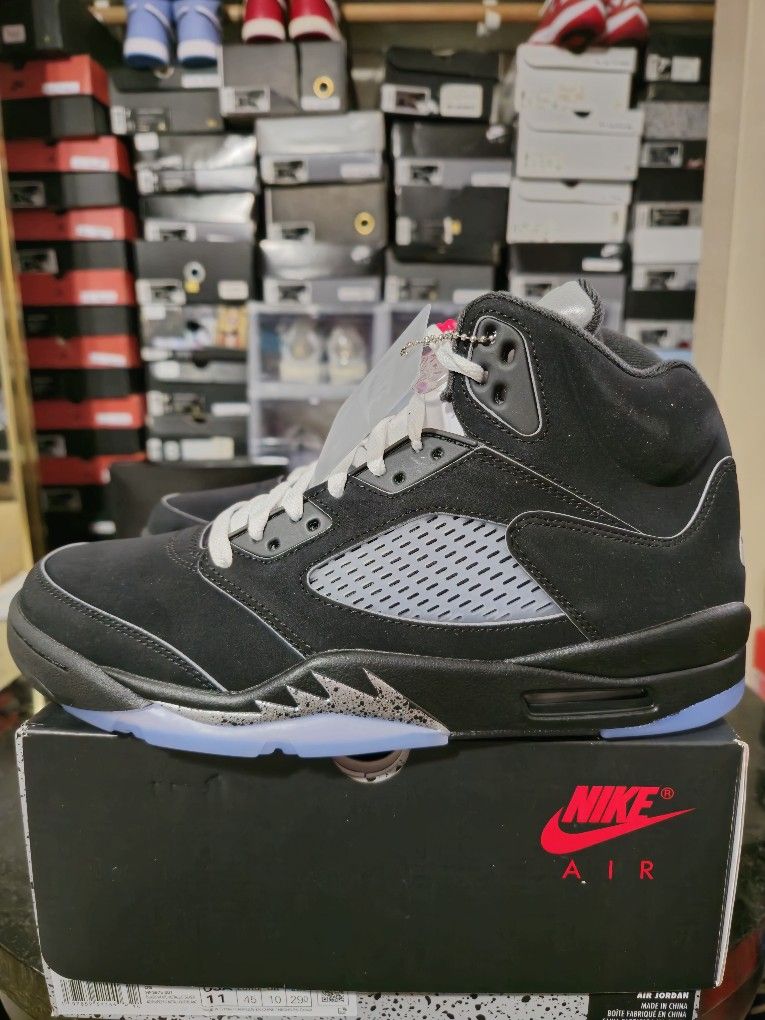Air Jordan 5 Black Metallic, Size 8.5 & 12 Men
