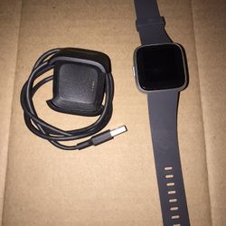 Fitbit Versa 