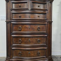 Tall Dresser/chest Of Drawers 