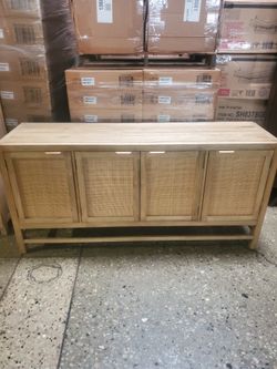 68In Bo Ho  Storage Media Console Or Buffet 