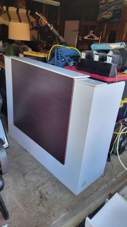 Reception desk