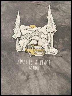 The Mountain “Away Is a Place” Adventure Graphic T-Shirt XL 1343