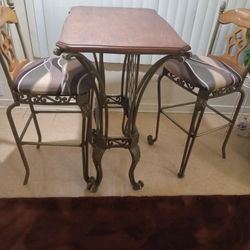 Wine Rack Table And Chairs 