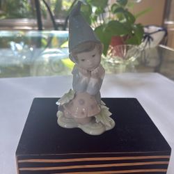 Golden Memories by Lladro