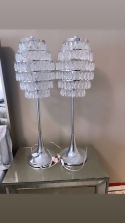 2 Lamps Modern
