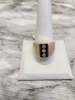 Gold ring