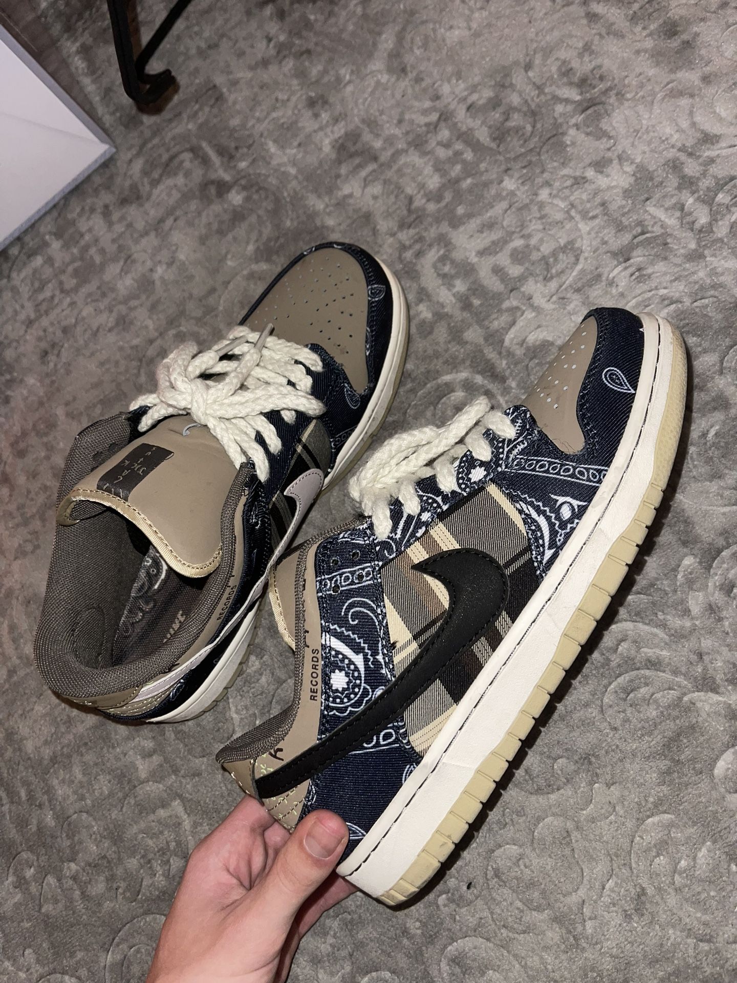 Travis Scott Nike Sb Dunks Authentic Size 9.5