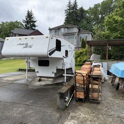 2006 Artic fox 990