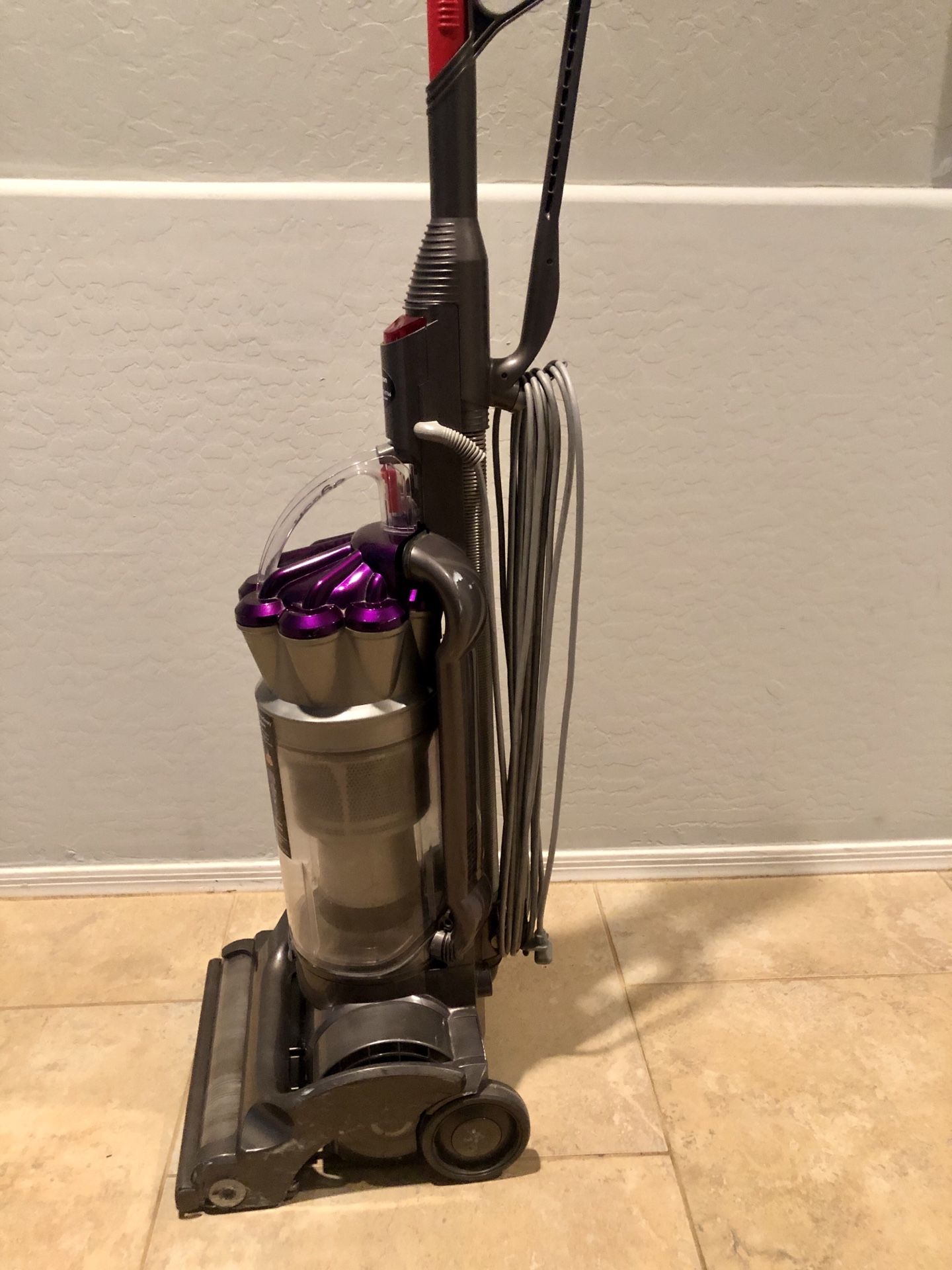 Dyson Vacuum .