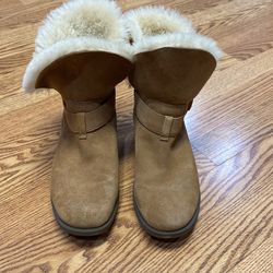 Ugg Womens Bodie Boots Size 7 Excellent Condition 