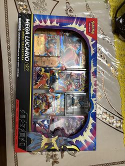 Mega Lucario Ex Figure Collection 