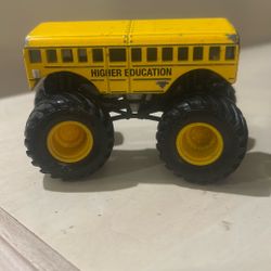 Hot Wheels Vintage Rare Higher Education School Bus Moves Awesome Like Real Wheels Wouldn’t Move A Vehicle
