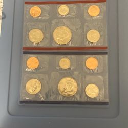 1991 United States Uncirculated Mint Coin Set.