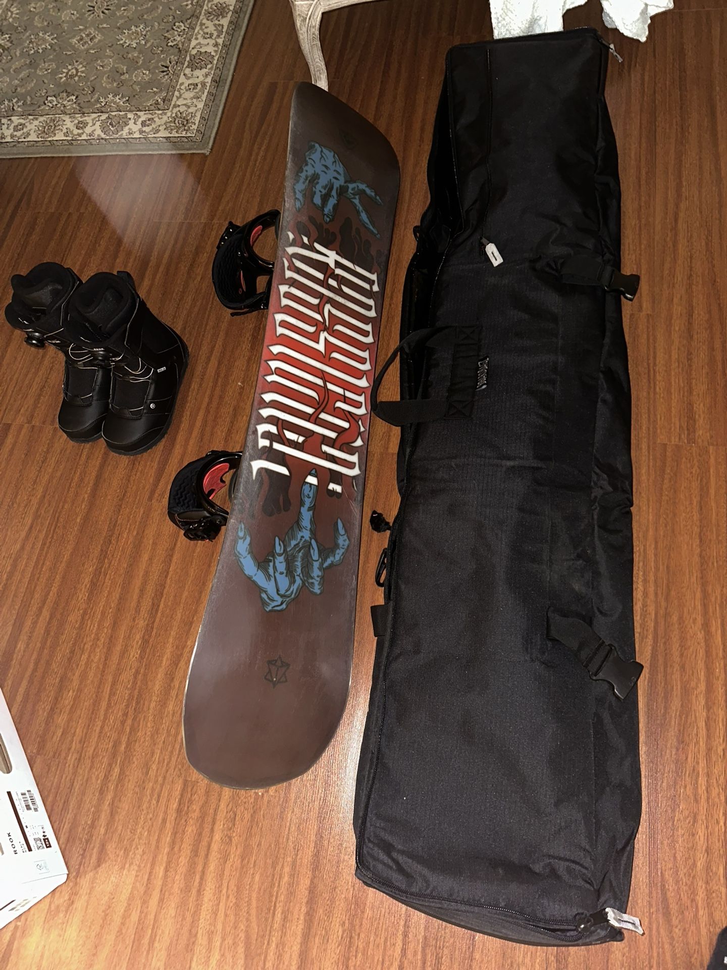 Rossignol Snowboard, Bindings, Boots, & Bag