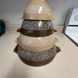 Woodland Brown Cinderella Pyrex Mixing Bowl Set Of 4