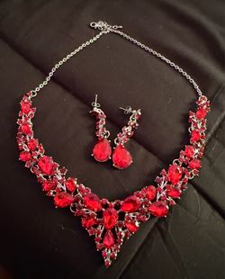 Red Diamond Necklace And Earrings Set