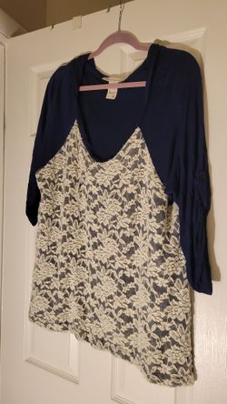 Womens PLUS SIZE 1X LACY HOODIE TOP