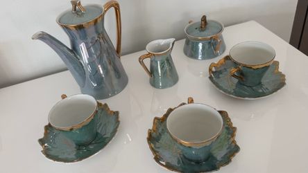 Vintage PARVANI 24 Karat Gold Porcelain Coffee/Tea Set – 9 Pieces