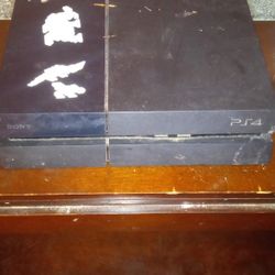 PS4 Console