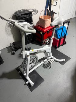 Stationary bike