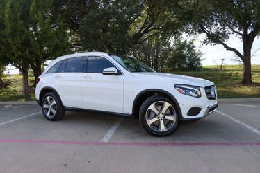 2017 Mercedes-Benz GLC 300