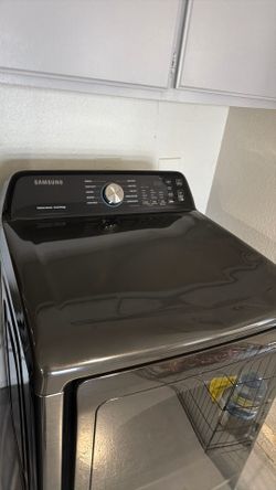 7.4 cu. ft. Vented Front Load Smart Gas Dryer in Brushed Black with sensor Dri (Dented Hood)