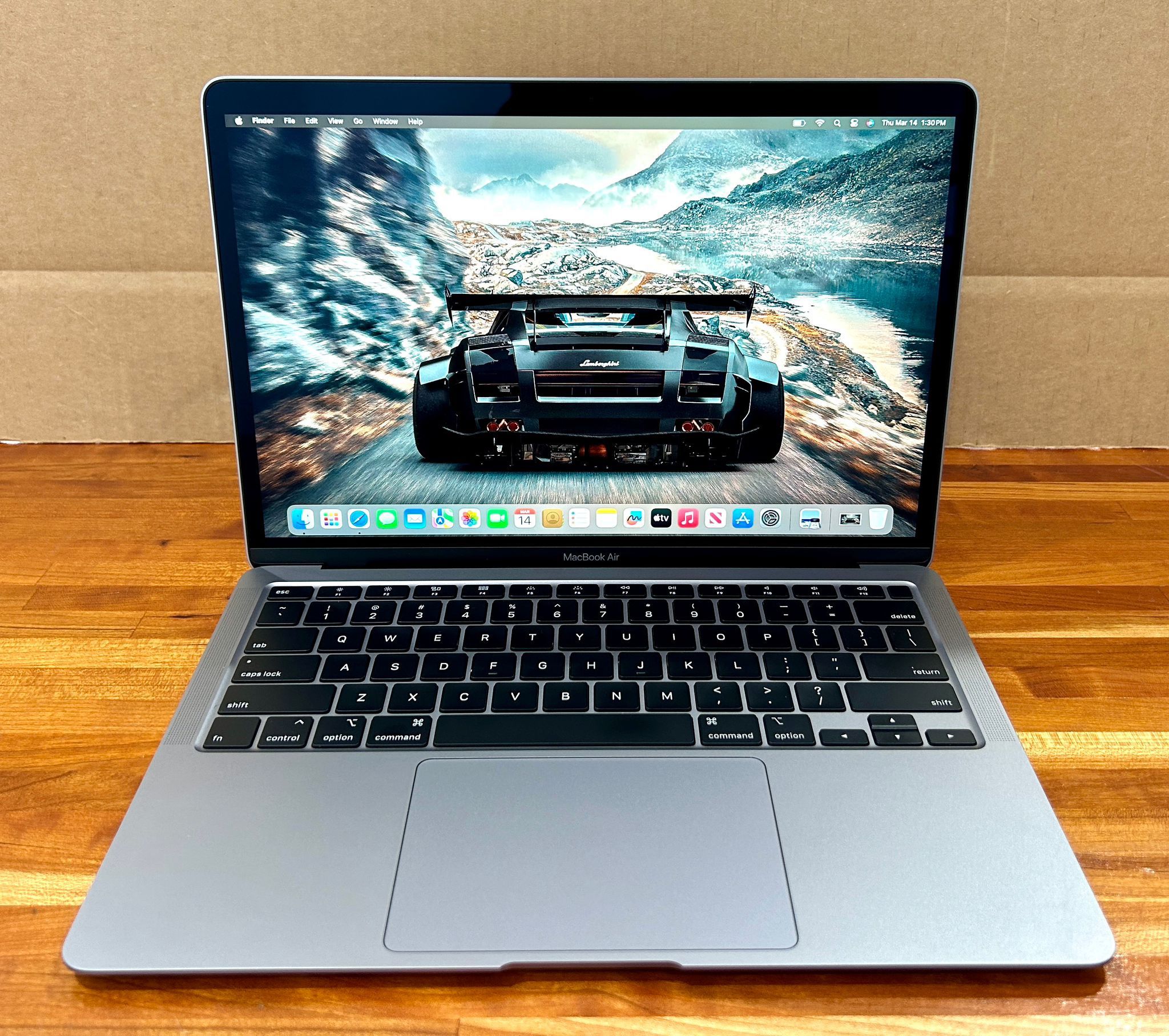  MacBook Air 13” 2020 i5 16GB RAM 256GB SSD Fully Functional!!!