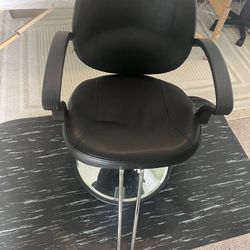 Saloon/ Barber Chair 