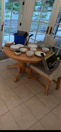 table and chairs