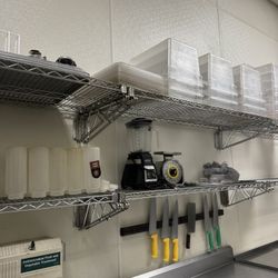 Restaurant Supplies 