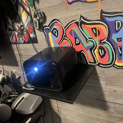 Proyector Panasonic Con Pantalla Automatica 