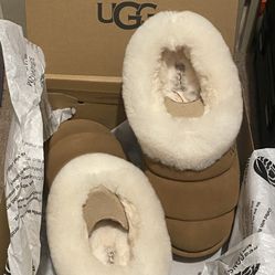 Ugg Tazzlita Slippers Size 6