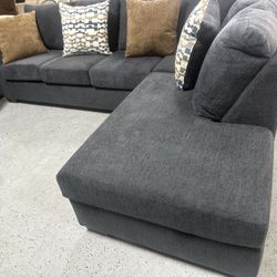 NEW SECTIONAL SOFA 🛋️ 110”-82”