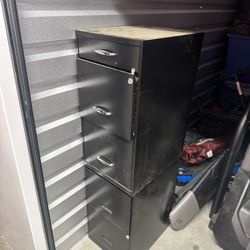 File Cabinets With Key 