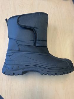 Snow boots for big kids and women size 6,7,8,9,10