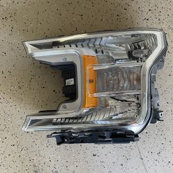Drivers Side Headlight And Bulbs 2020 F-150 Stock OEM fits 2018 & 2019