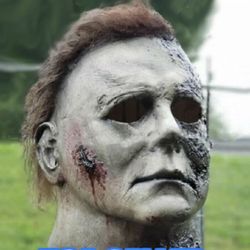 Halloween Michael Myers mask 😯