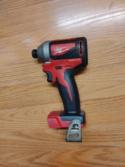 Clean cheap Milwaukee m18 impact driver