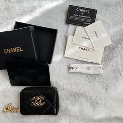 Rare Chanel 90's Round Beige Handbag For Sale at 1stDibs