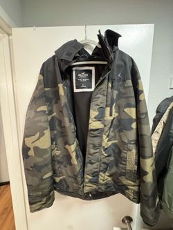 Holister jacket (woodland camouflage)