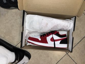 Jordan 1 Low Reverse Black