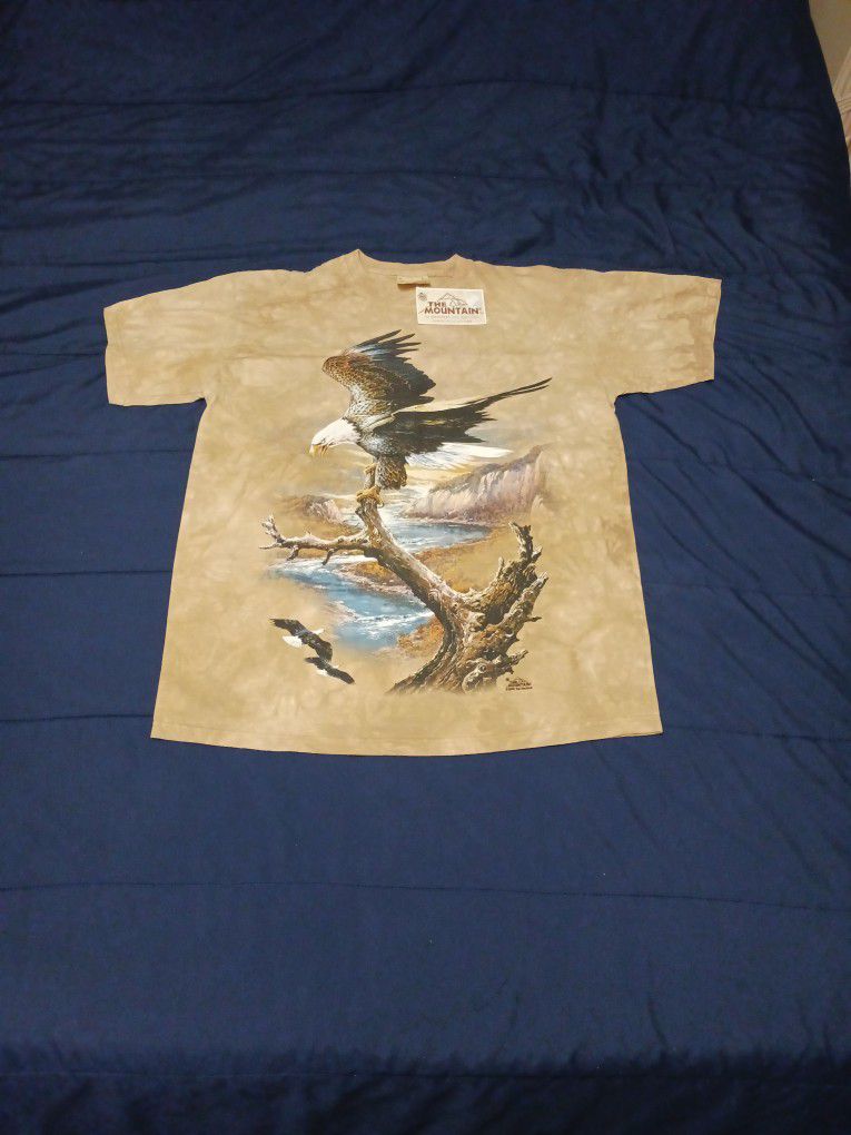 The Mountain Eagle T Shirt. L.